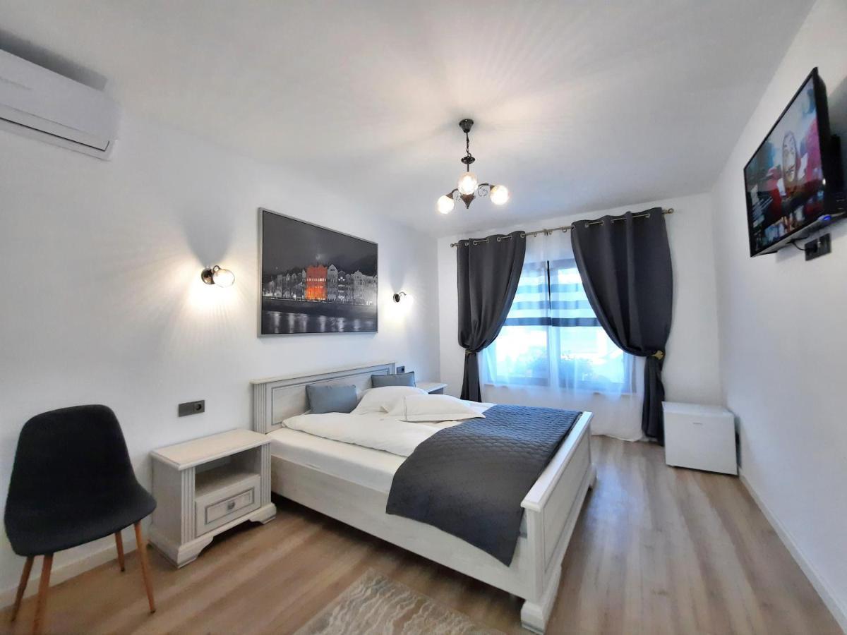 Casa Mora Hotell Deva Eksteriør bilde