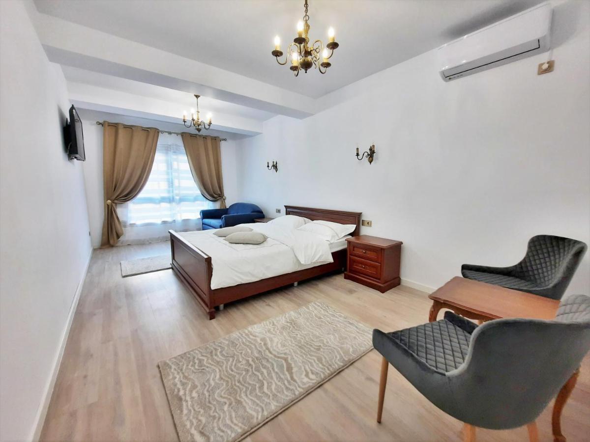 Casa Mora Hotell Deva Eksteriør bilde