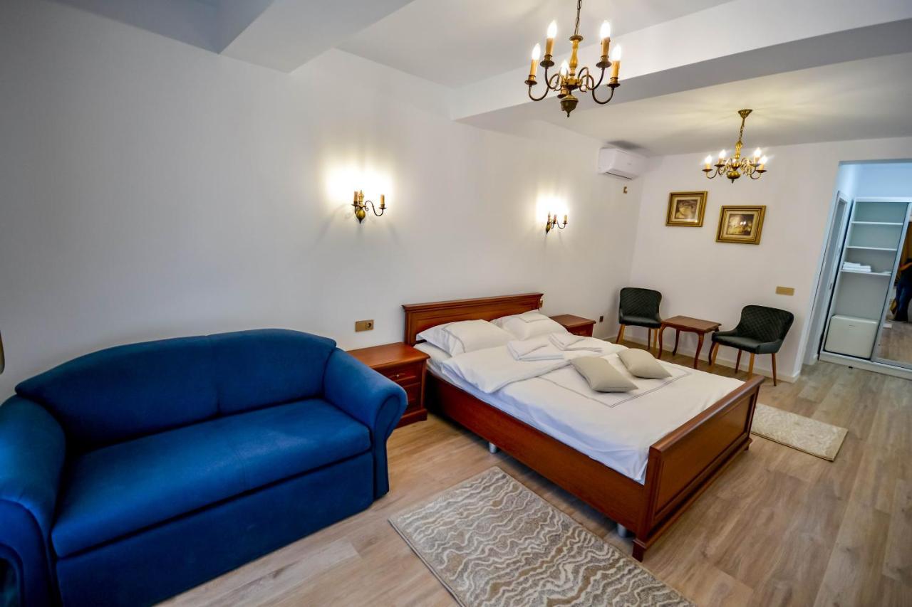 Casa Mora Hotell Deva Eksteriør bilde