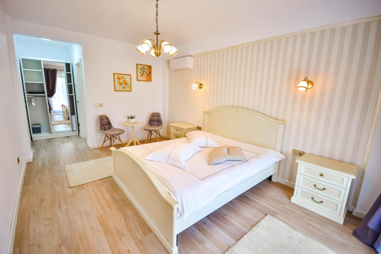 Casa Mora Hotell Deva Eksteriør bilde