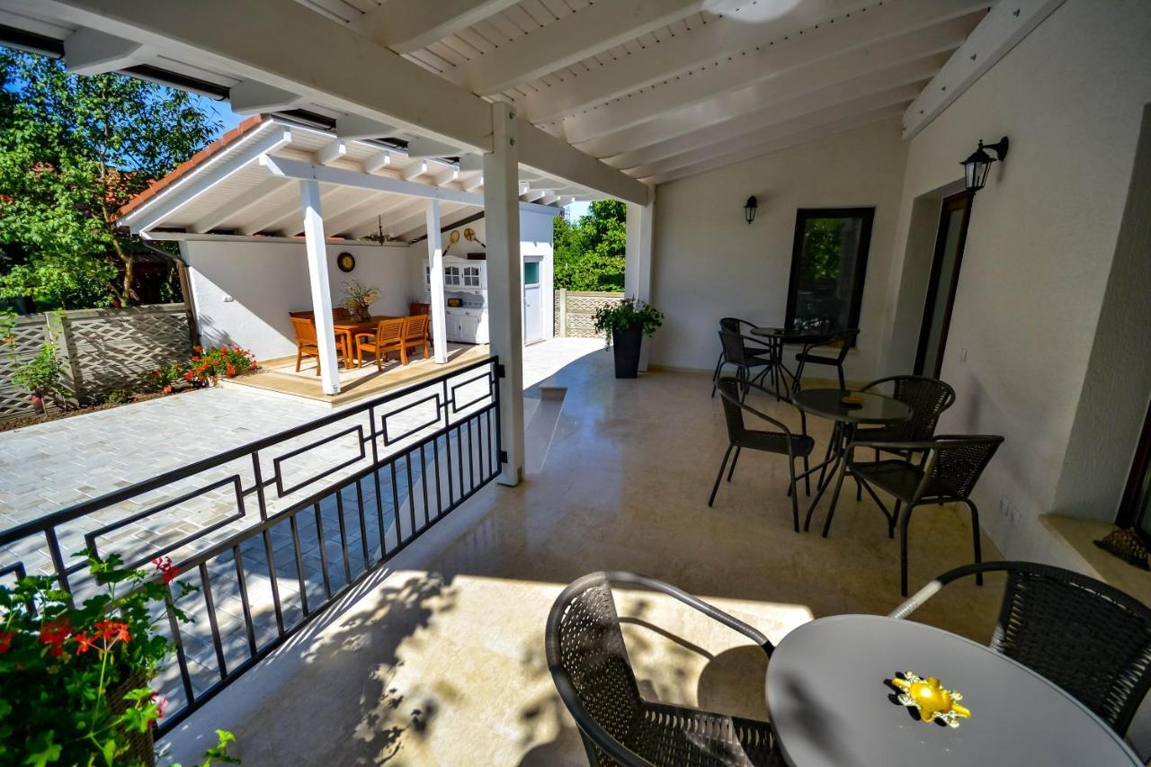 Casa Mora Hotell Deva Eksteriør bilde